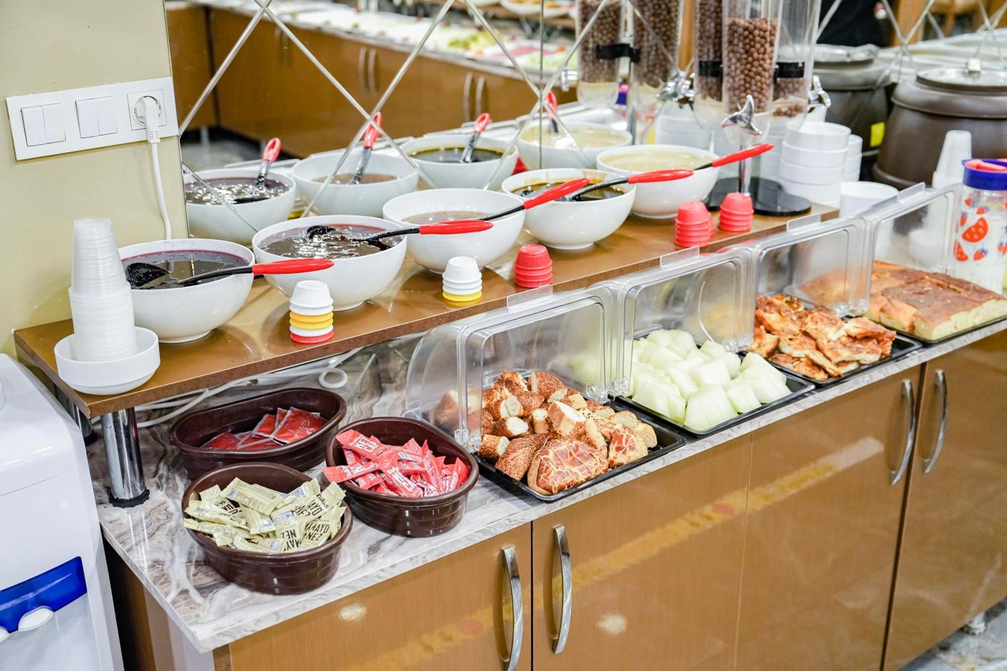 Hamit Hotel Kizilay Ankara Zewnętrze zdjęcie